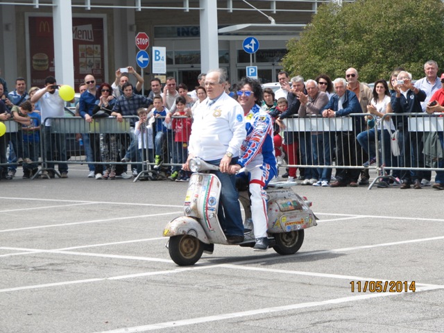 319.jpg